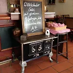 Restaurant Buergerstube فندق 3*