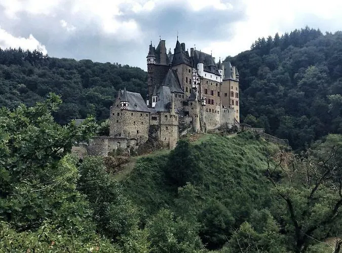 Restaurant Buergerstube Hotel Ulmen